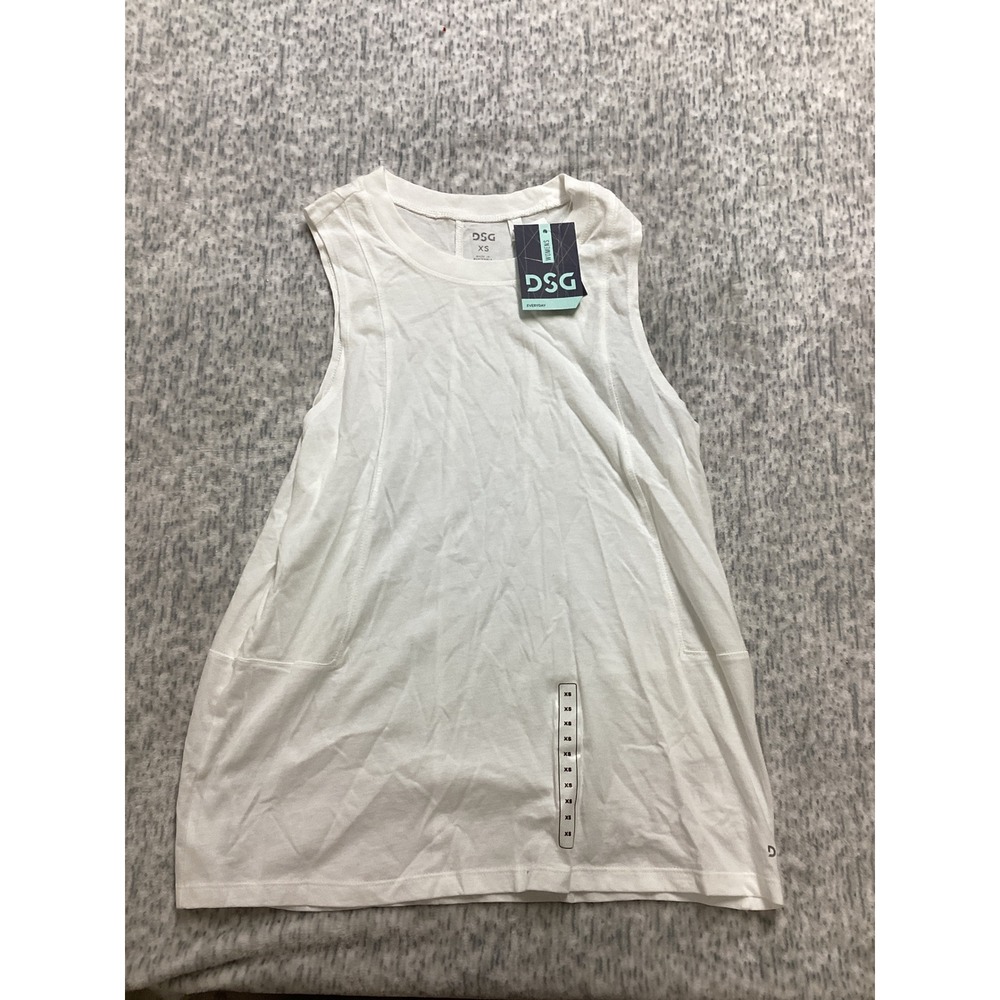 DSG Everyday Womens‎ Tank Top White Sleeveless Crew Neck XS New With Tags